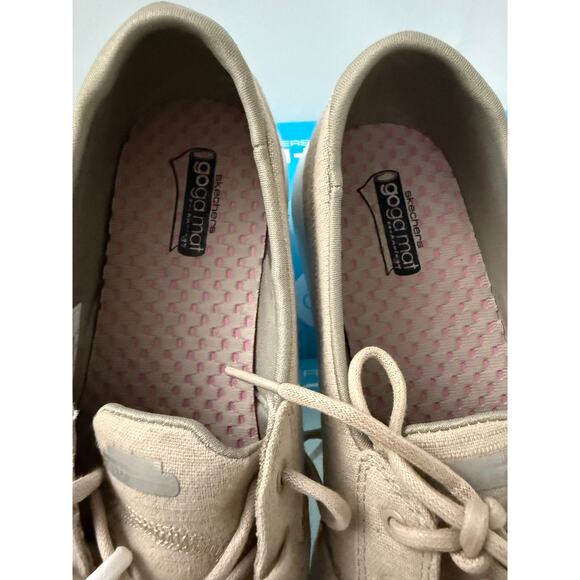 Skechers Performance Women's 11 Goga Mat Resalyte Taupe Mist Shoe On the Go - Picture 9 of 12